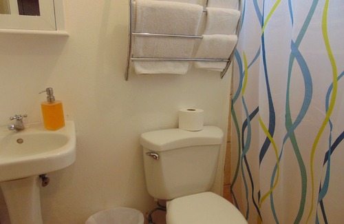 Pavas Bed & Breakfast | CasaLima B&B Executive Room #5 (With Free Breakfast)