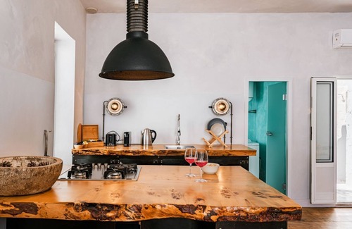 Centro Storico Apartment | Casamas: Industrial Style Holiday Apartment in Puglia