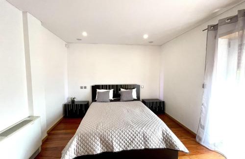 Braga House | Casas Castelhano - Minho Braga