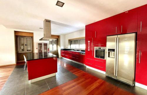 Braga House | Casas Castelhano - Minho Braga