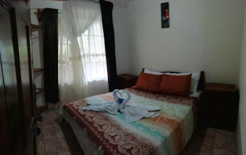 Monterrey House | Casas de Campo Las Pavitas Cottages "Red Frog"