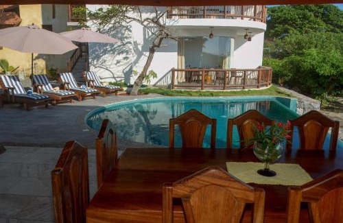 Troncones House | Casas de los Abuelos Beachfront house, Troncones