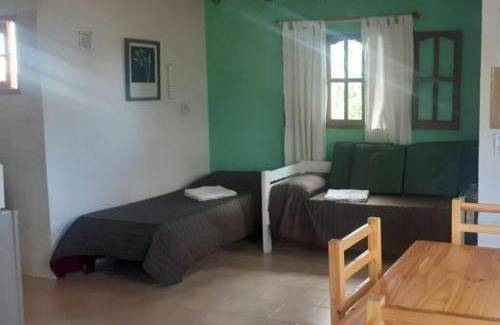 Huerta Grande Ski Chalet | Casas HG-Desayuno sencillo entregado al check in-Pileta climatizada en predio a 2 kilómetros-Acepta mascotas bajo petición-Cochera para 1 auto