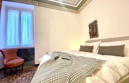 Camogli Apartment | CasaViva-Central Elegant apartment in Camogli