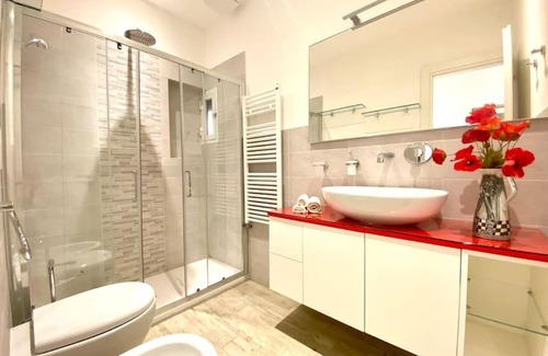 Camogli Apartment | CasaViva-Central Elegant apartment in Camogli