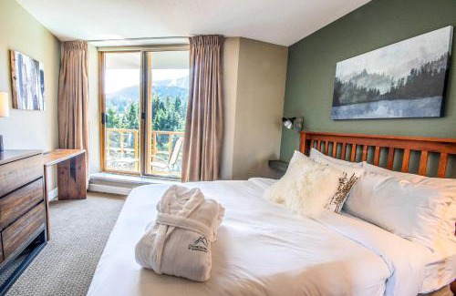 Village North Apartment | Cascade Lodge by Elevate Vacations