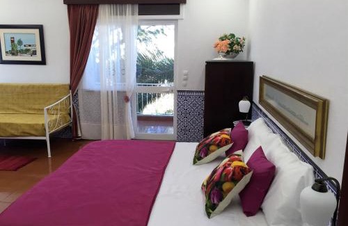 Barrio Santana House | Cascais Jasmim Doce