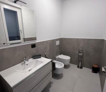 Dubino House | Case vacanza Colombaio con idromassaggio a 10 min dal lago di Como