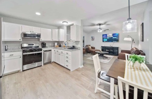 Tyler House | Casita Baxter Summary