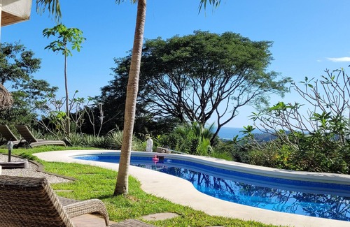 Samara Cabin | Casita in the jungle with shared oceanview terrace