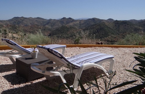 Almogia Bed & Breakfast | Casita Mayo Almogía - comfortable guest accommodation for up to 6 people