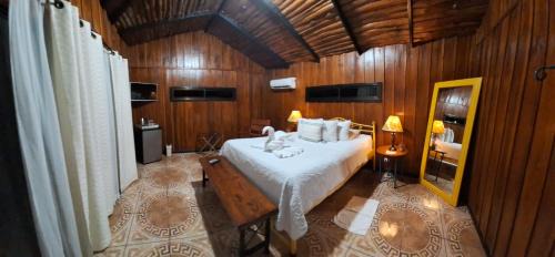 La Fortuna Hotel | Casona Rústica & Bungalow