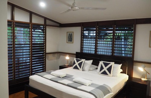 Mission Beach Villa | Cassawong Cottages
