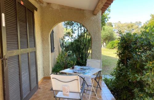 Marine de Saint Ambroggio Apartment | Cassetta 92 Marie-Pierre
