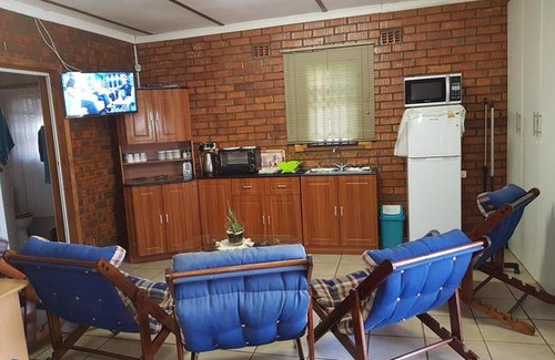 Richards Bay Apartment | Cassiandra Place unit 2