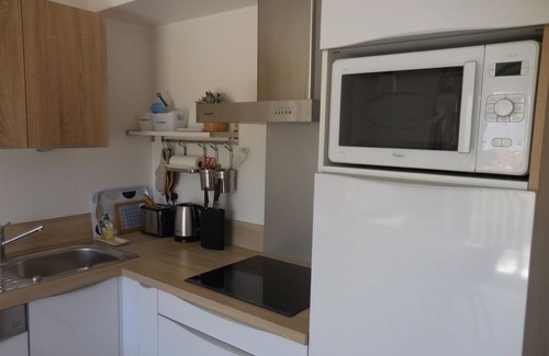 Cassis Apartment | Cassis T2 air-conditioned south-facing with parking - 50m from port