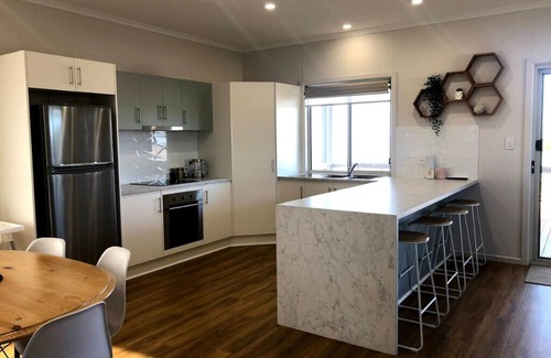Yorke Peninsula House | Cast a Line at 29