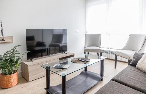 Gijon-Este Apartment | Castañu Espacioso apartamento a 9 min de la playa
