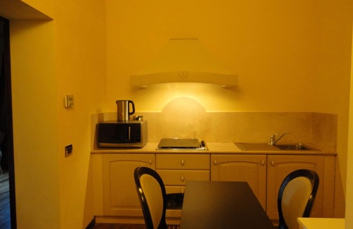 Izzalini Apartment | Castello Izzalini Todi Resort "Apt 10"