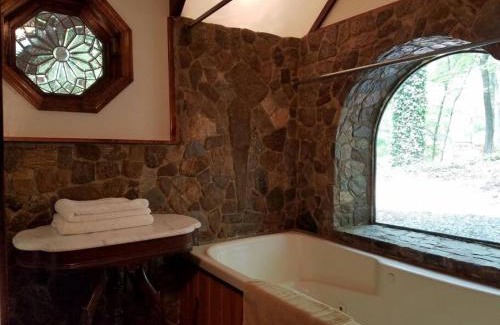 Stanardsville House | Castle Suite at White Lotus Eco Spa Retreat