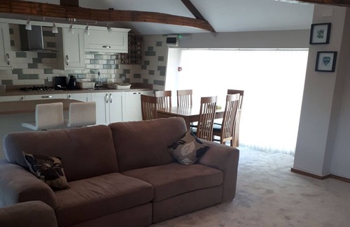 St. Fagans Apartment | Castle View 2 Bed Self Catering Apartment