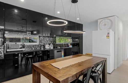 Kangaroo Point Apartment | Castlebar Cove Kangaroo Point