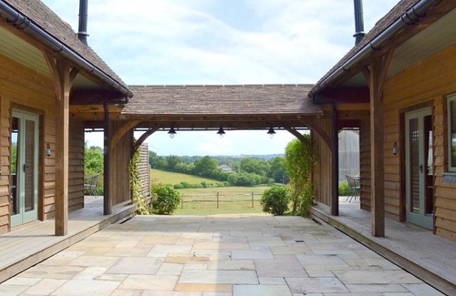 Sedlescombe House | Castlemans Stables West