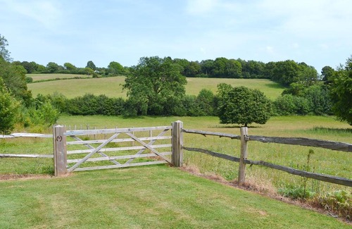 Sedlescombe House | Castlemans Stables West