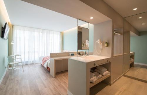 Omonia Hotel | Casual Kubic Athens