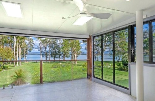 Yarrawonga Park House | Casuarina Waters- picturesque waterfront