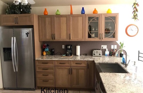 The Bluffs House | Catalina Mt Views, Quiet, Solar with EV charging, also see HA 7617525, 21095476