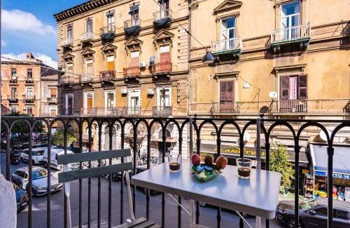 Old Town Apartment | Catania Historical Escape by Wonderful Italy