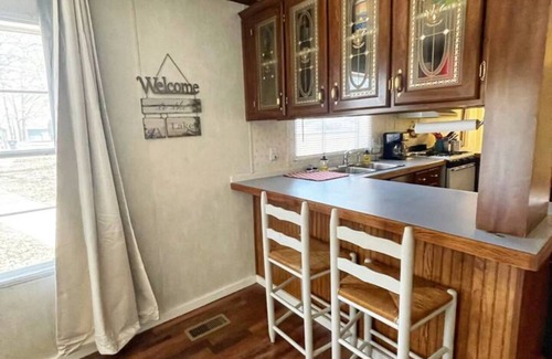 Crane Hill House | Catfish Cabin on Smith Lake- Crooked Creek!
