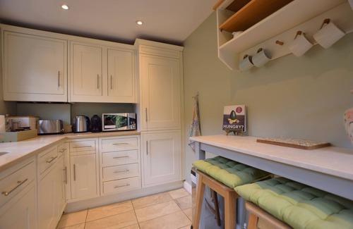 Upper Town Cottage | Catharine Place Garden - Striking Georgian apartment set on a handsome square in the city