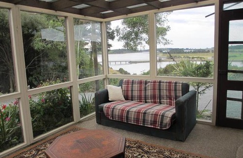 Owaka House | Catlins Lake Sanctuary