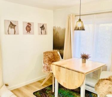Highmount Apartment | Catskill Cabin Little Owl Apt 1