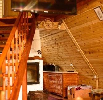 Aricestii Zeletin House | Catunu’ lui Emil