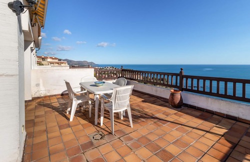 Llanca Apartment | Cau del Llop 77 Apartment with terrace and views