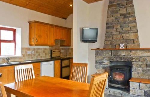 Hollymount House | Cavan Hill Cottage