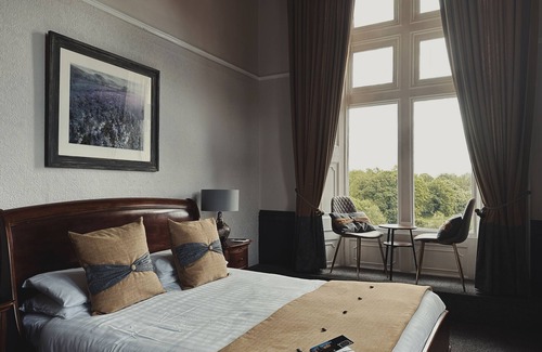 South Cave Hotel | Cave Castle Hotel