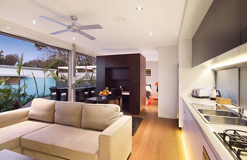Byron Bay Villa | Cavvanbah | Yarrawarra Villa - 50m from the sand