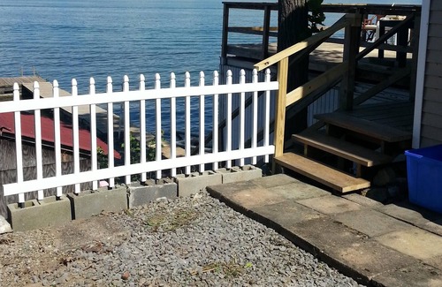 Romulus Cottage | Cayuga Lake - Easy access to water and wine - French cottage themed