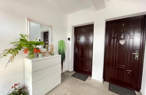 Tirgu Neamt Apartment | Cazare apartamente LAVI-TOUR Tg Neamț
