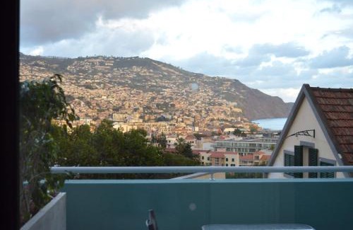 Sao Pedro House | CBA Suites Madeira