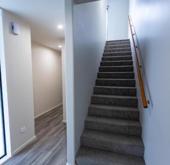 Christchurch City Centre Apartment | CBD 3BR 3BA Garage Walk Stadium