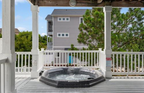 Corolla House | CC230 A Shore Thing