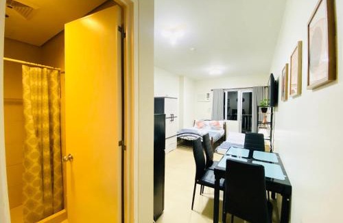 Lahug Apartment | Cebu Avida Tower by P and J