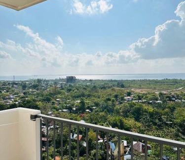 Lapu-Lapu Apartment | Cebu stays-Saekyung village one phase 3 Unit 1518