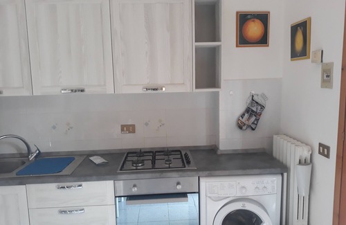 Marina di Cecina Apartment | Cecina mare 200 mt from the sea ground floor, separate entrance, sleeps 4