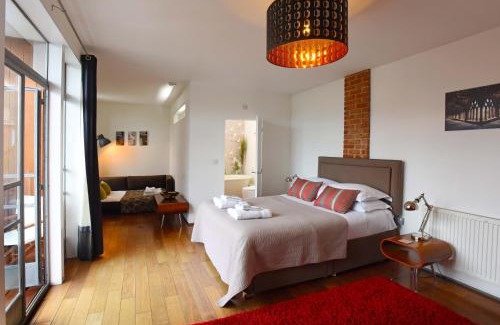 Canterbury House | Cedar House Canterbury